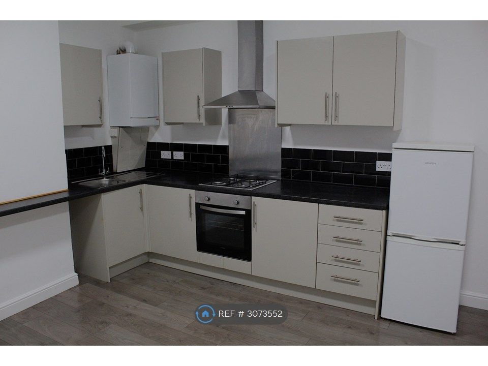 Property photo 1 of 16 Kitchen