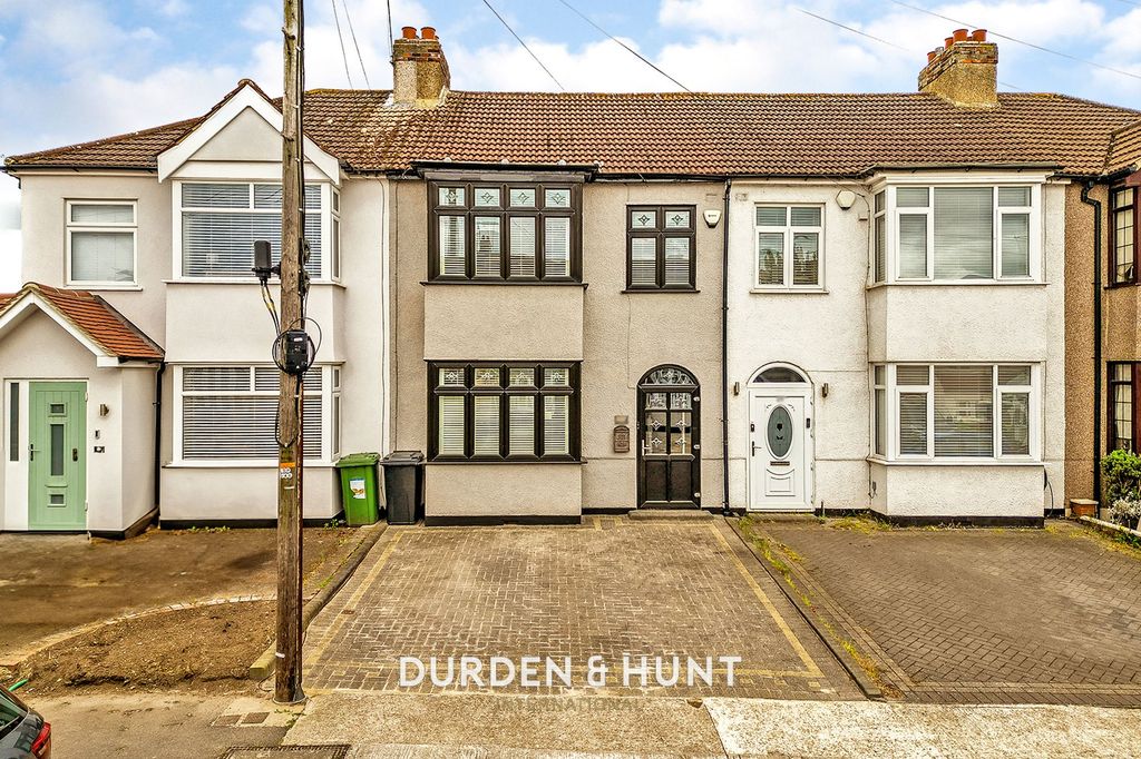 Property photo 1 of 27