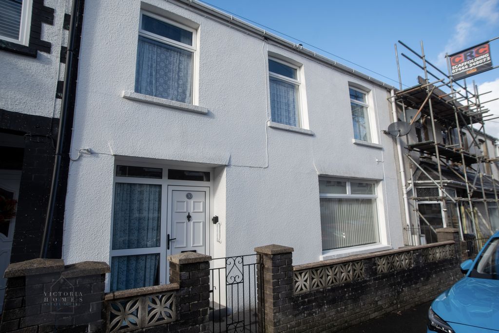 Property photo 1 of 39 Photo 1