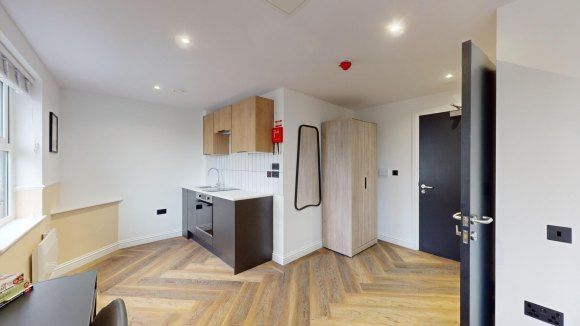 Property photo 1 of 5 8737229.Jpg