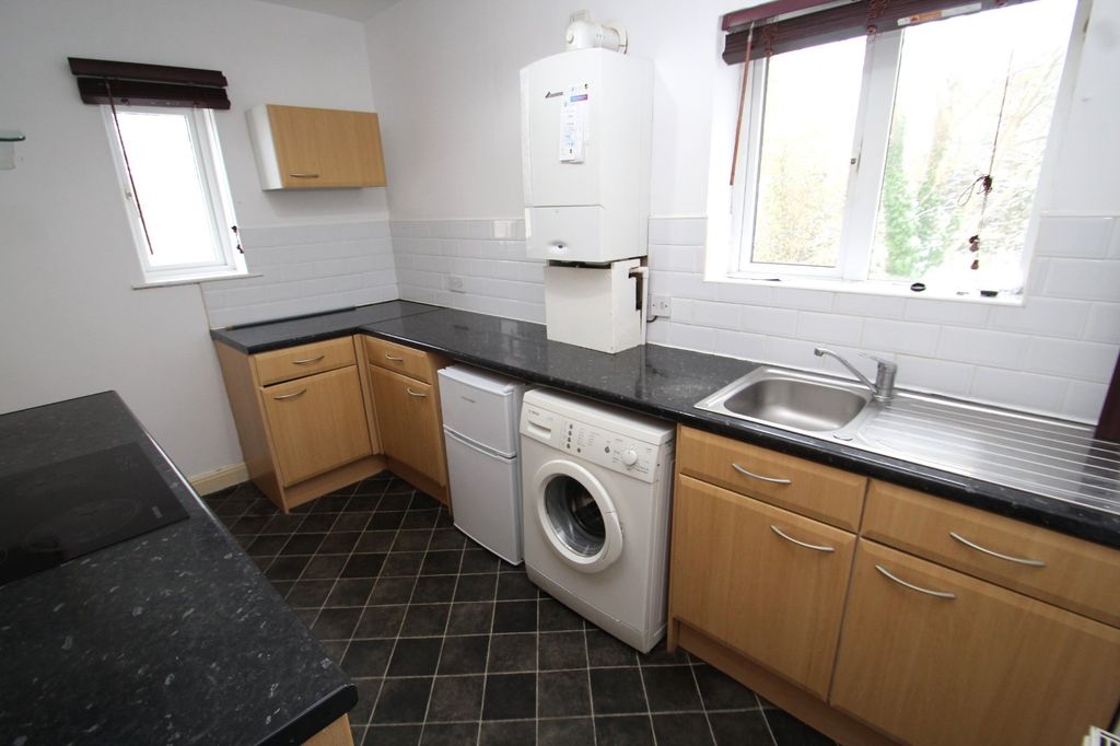Property photo 3 of 11 Picture No. 18