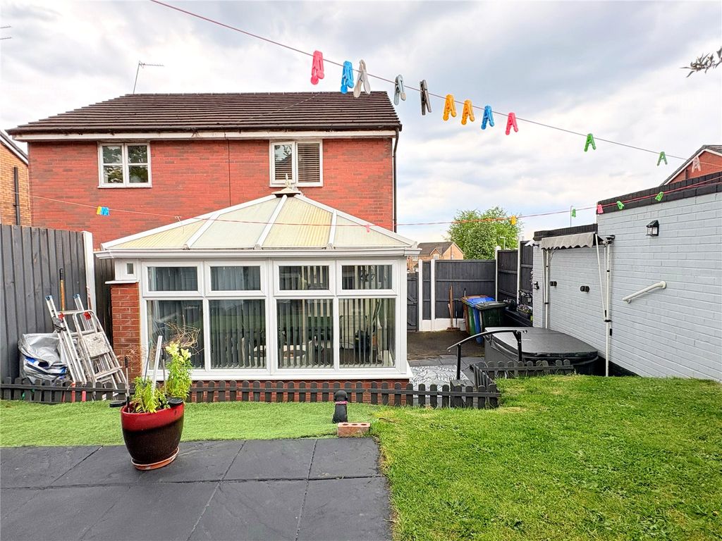 Property photo 3 of 22 Picture No. 40