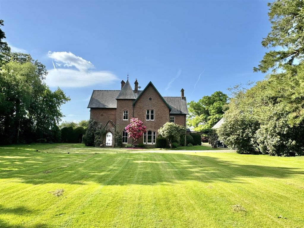 Property photo 1 of 42 Img_5012.Jpg