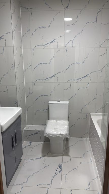 Property photo 2 of 6 Gallery