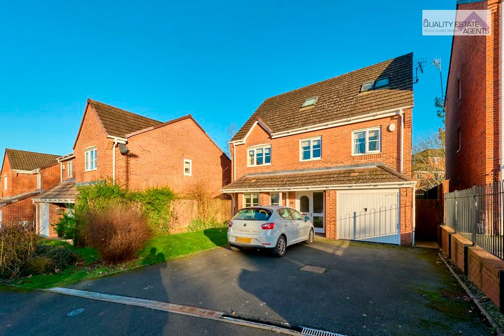 Property photo 2 of 31