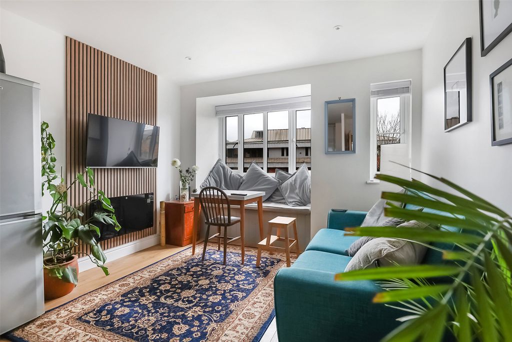 Property photo 2 of 9 Picture No. 01