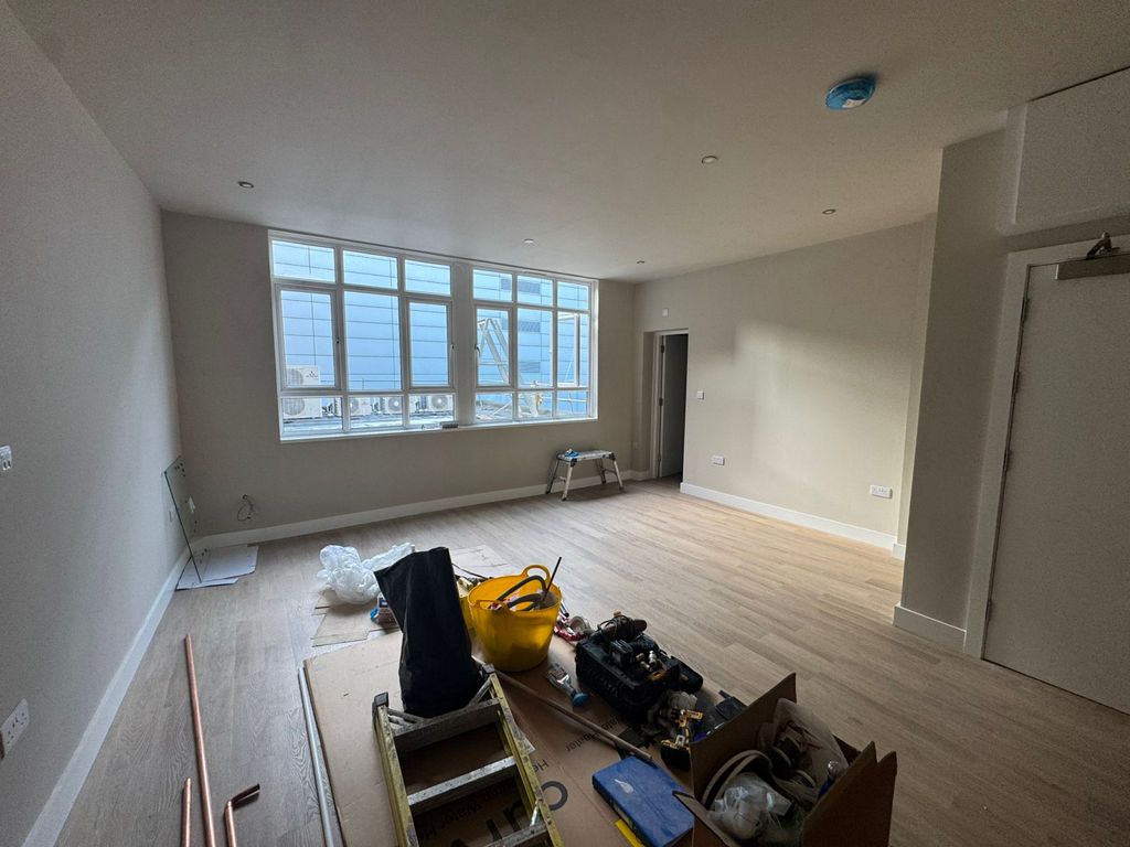 Property photo 3 of 3 Gallery