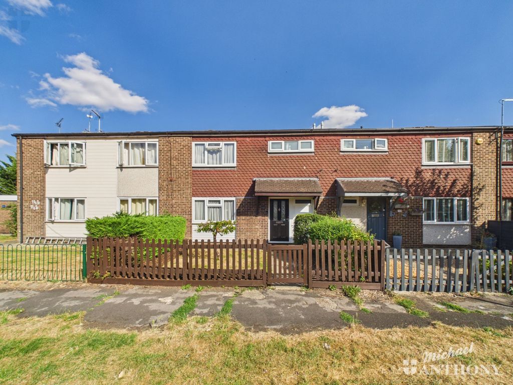 Property photo 1 of 17 Cam03218G0-Pr1116-Still018