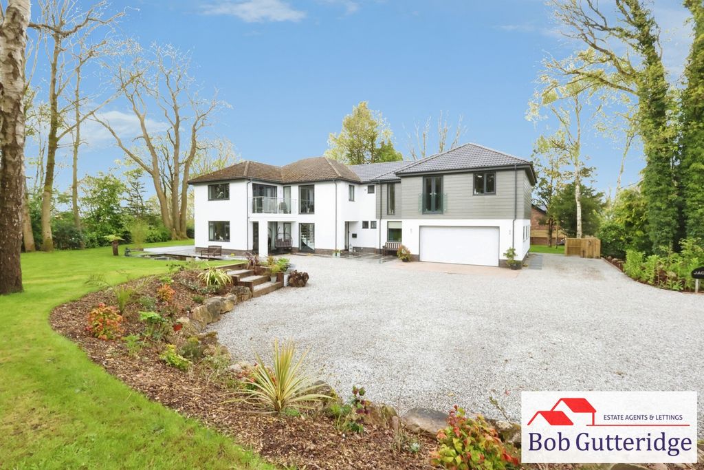 Property photo 1 of 69 Pbox-Img.Jpg