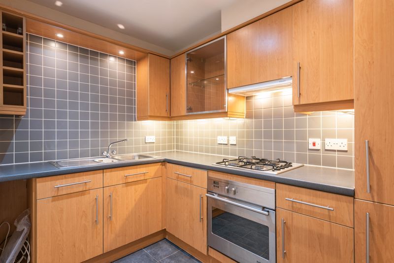 Property photo 2 of 5 Photo 5