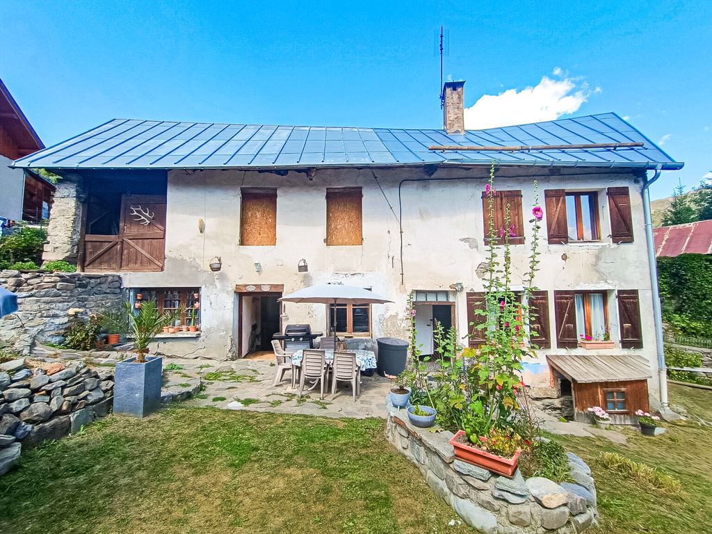 Property photo 3 of 7 The Property For Sal