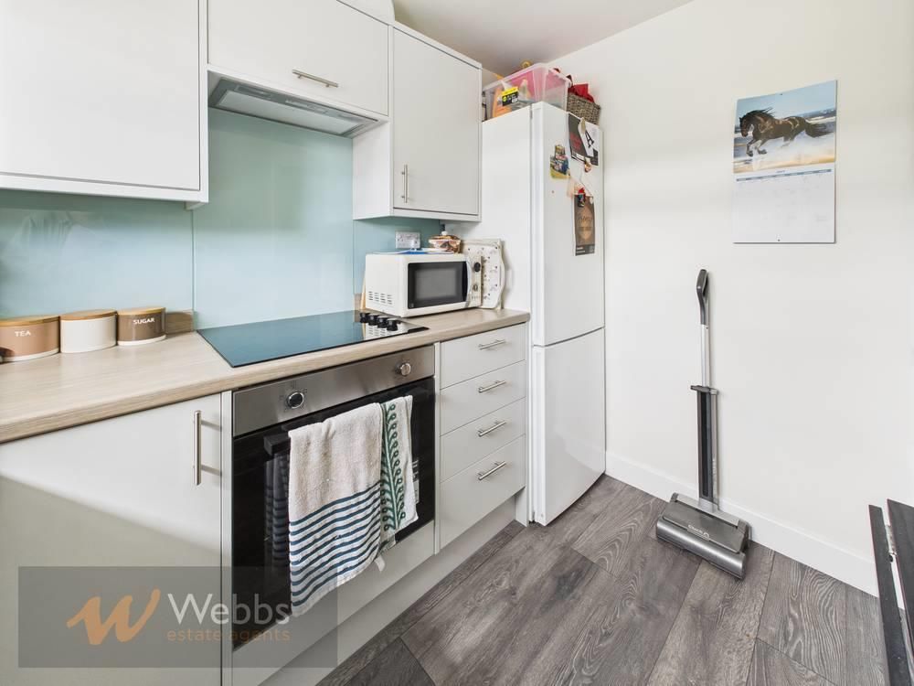 Property photo 3 of 16 Cam05244G0-Pr0103-Still025-Thumbnail-H750-70.Jpg