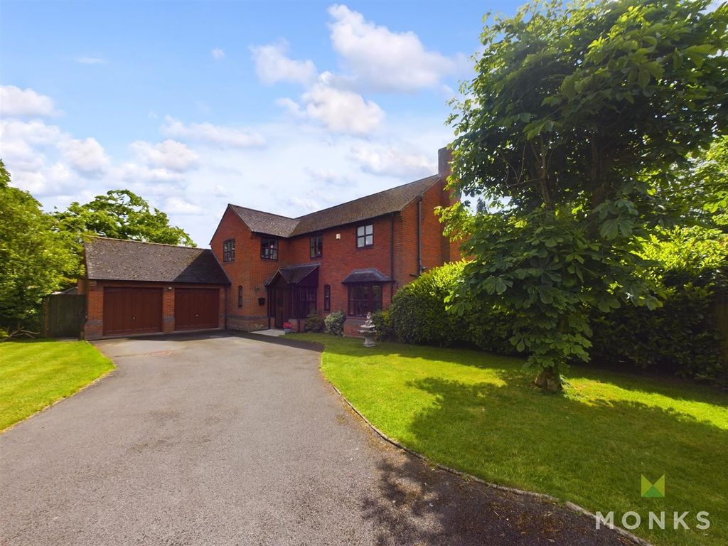 Property photo 1 of 25 Cam01348G0-Pr0400-Still016.Jpg