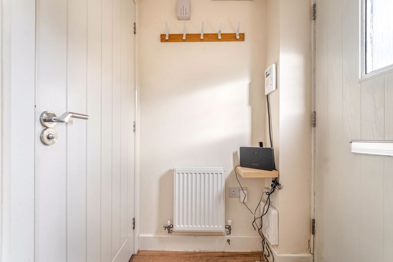 Property photo 3 of 17 Photo 14