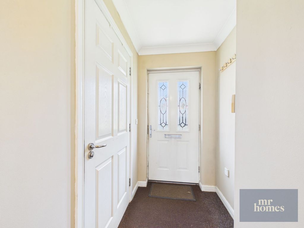 Property photo 3 of 25