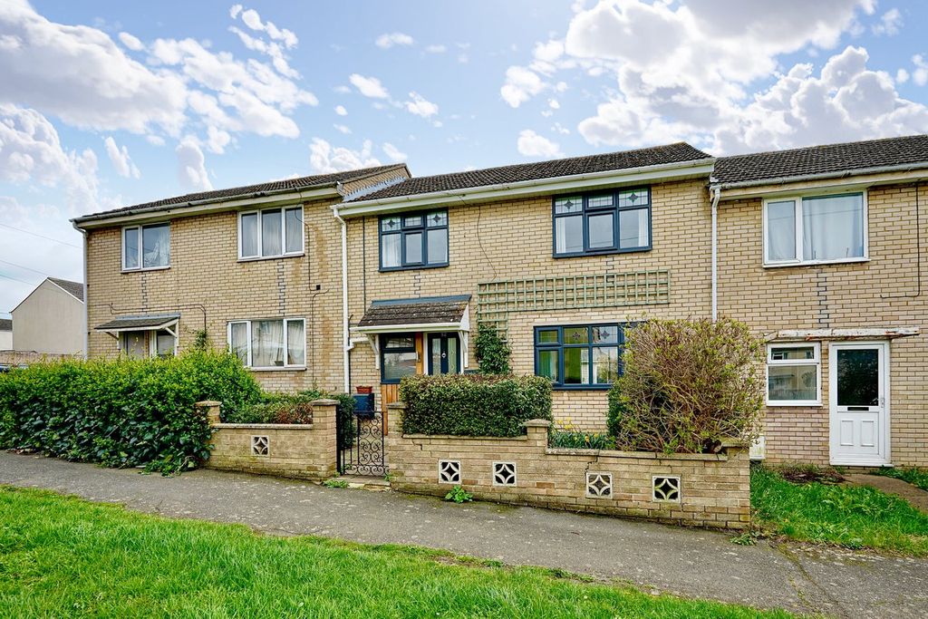 Property photo 1 of 12