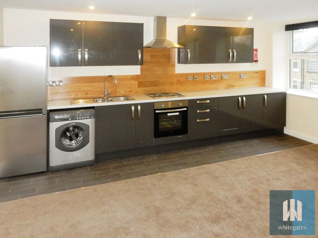 Property photo 2 of 14 Picture No. 24