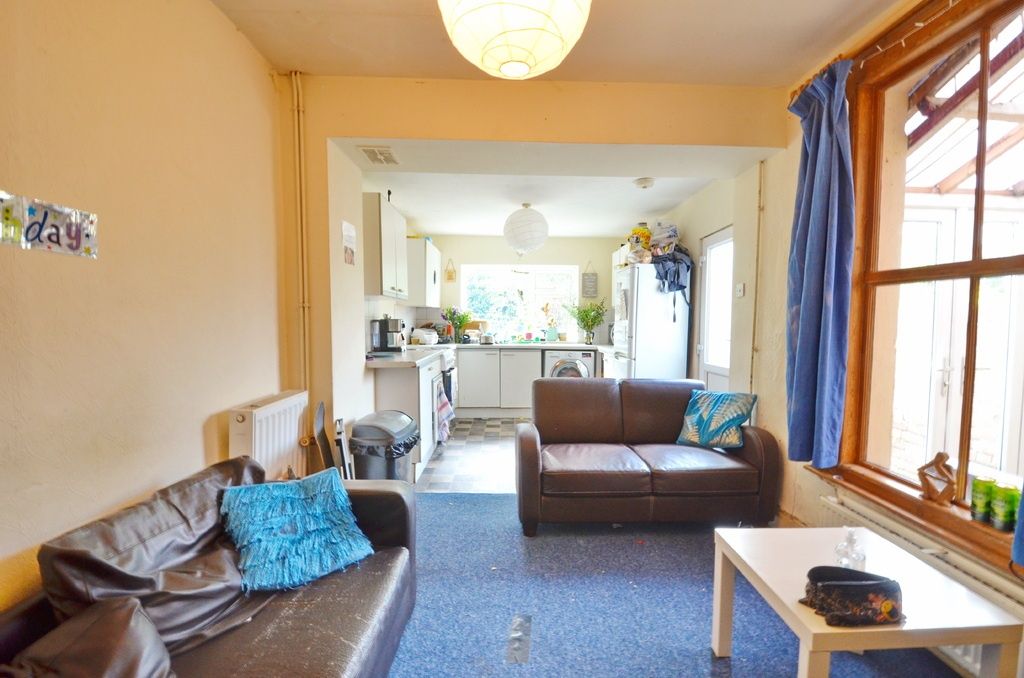 Property photo 1 of 9 Bright, Open-Plan Living Area With Comfortable Sof...