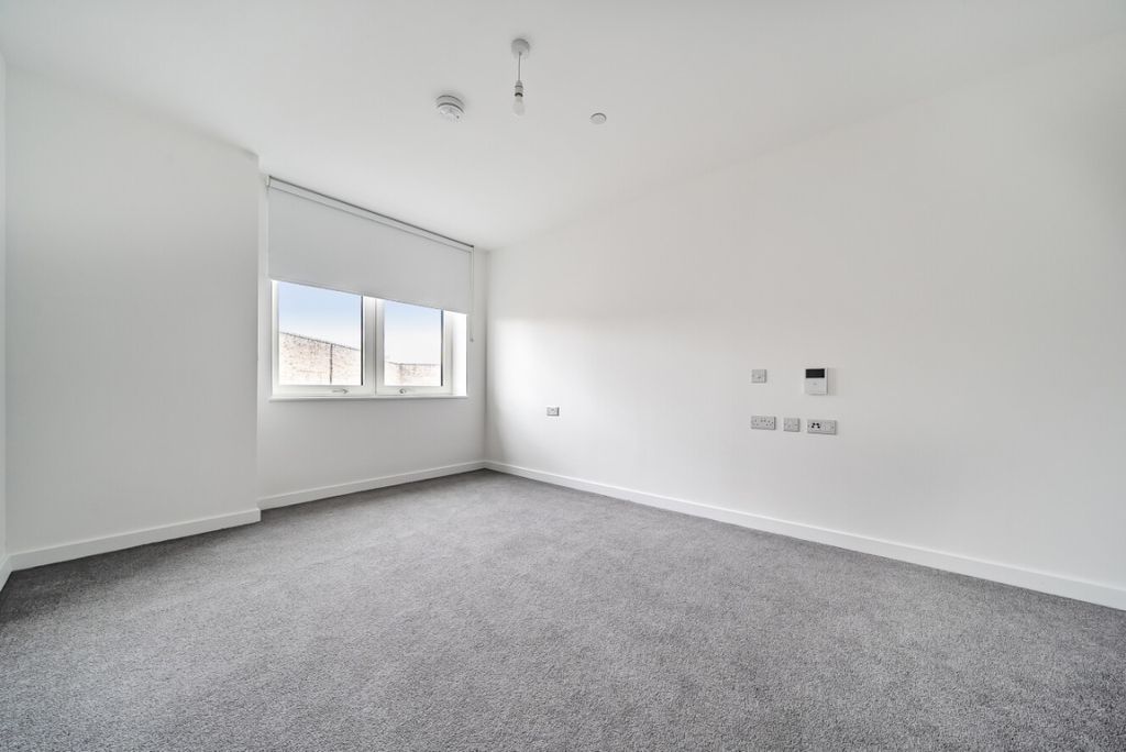 Property photo 3 of 8 1155256 (4)