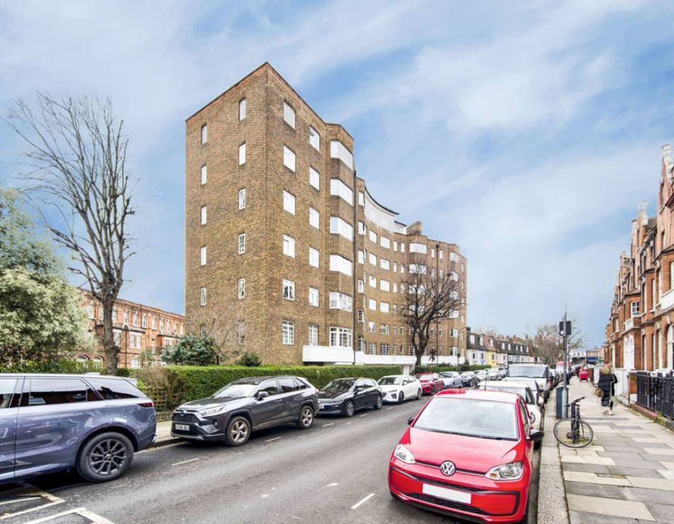 Property photo 1 of 3