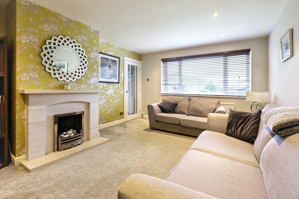 Property photo 2 of 23 Img_3902