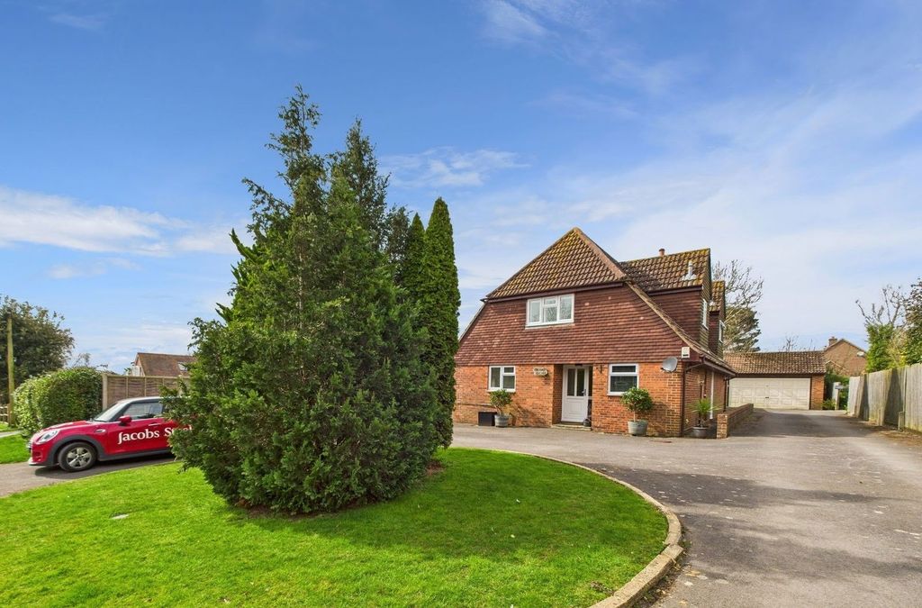 Property photo 1 of 27