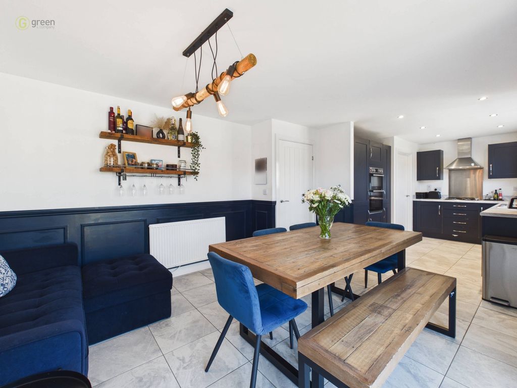 Property photo 2 of 26 B05Ca83d93B44770844978822cc6Ac6d100Cam04425G0Pr0409Still027