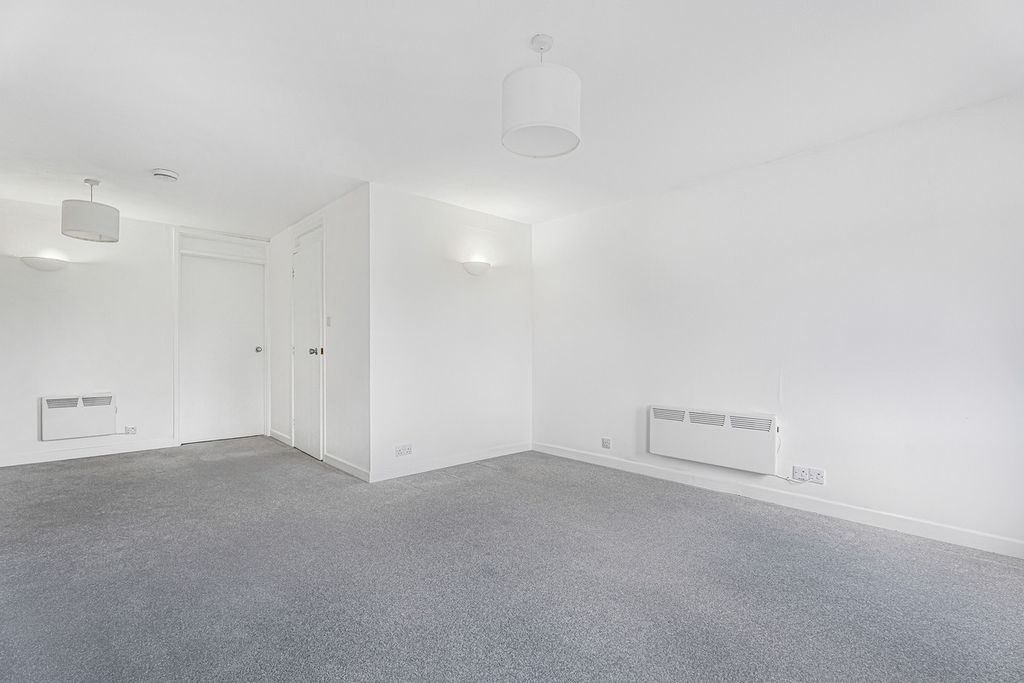 Additional image 4 of 1 bed maisonette for saleWilsdon Way, Kidlington OX5