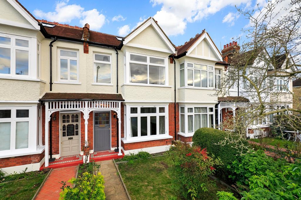 Property photo 2 of 7