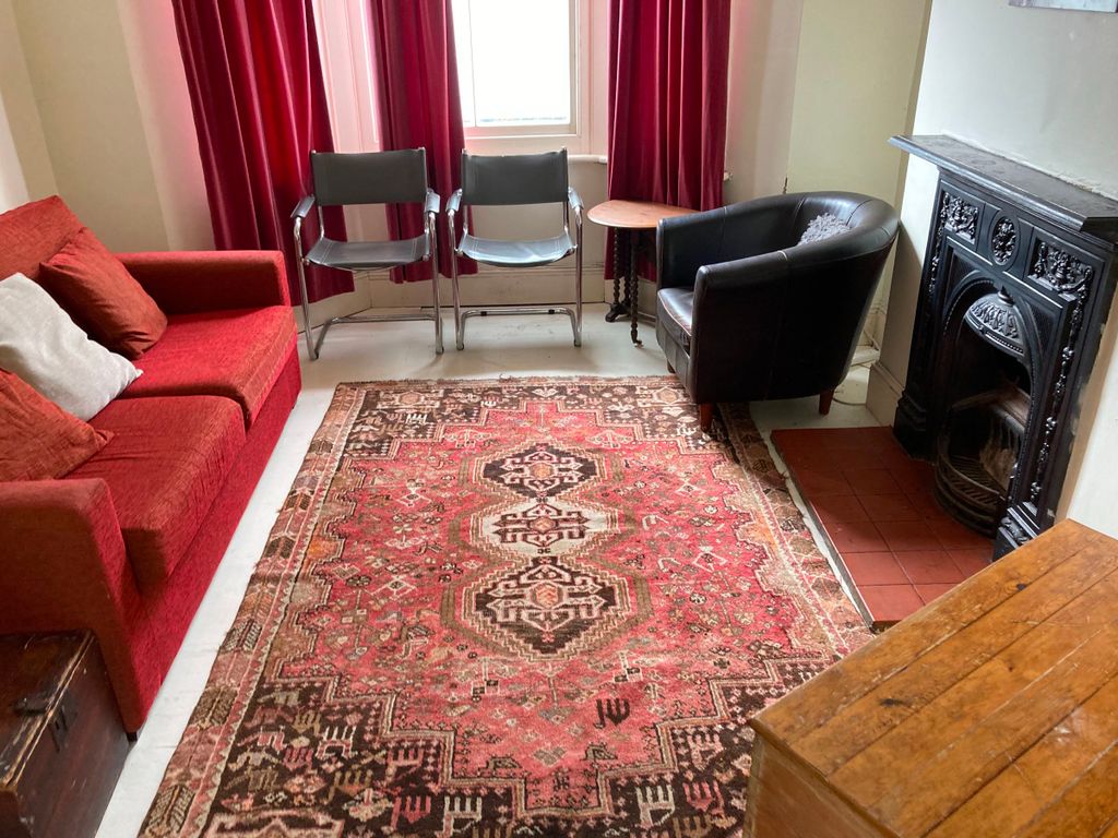 Property photo 2 of 3