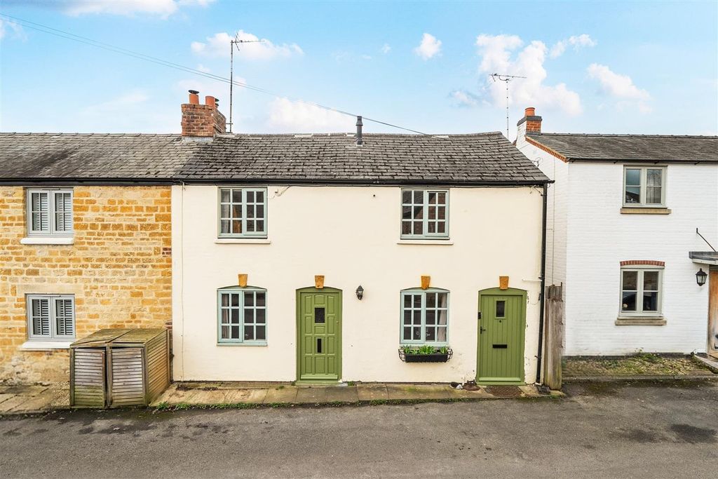 Property photo 1 of 16 Front