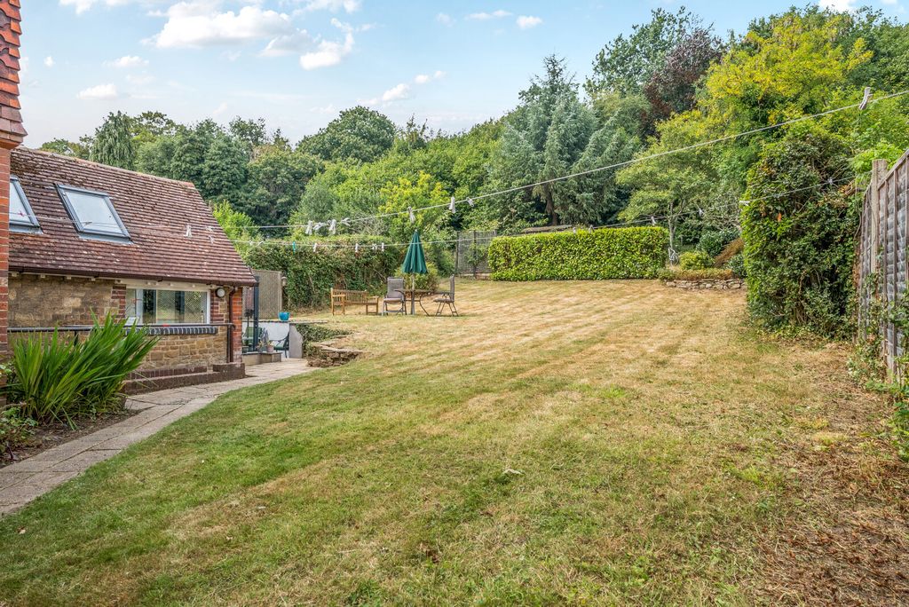 Property photo 2 of 17 1324451-8-68750c3...