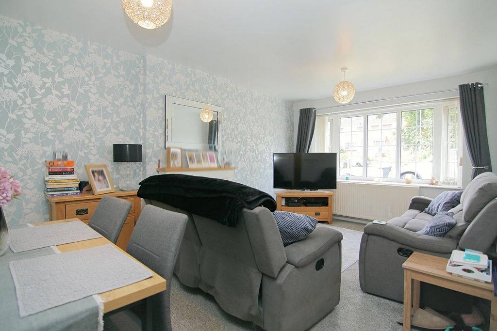 Property photo 3 of 16 Reception Room