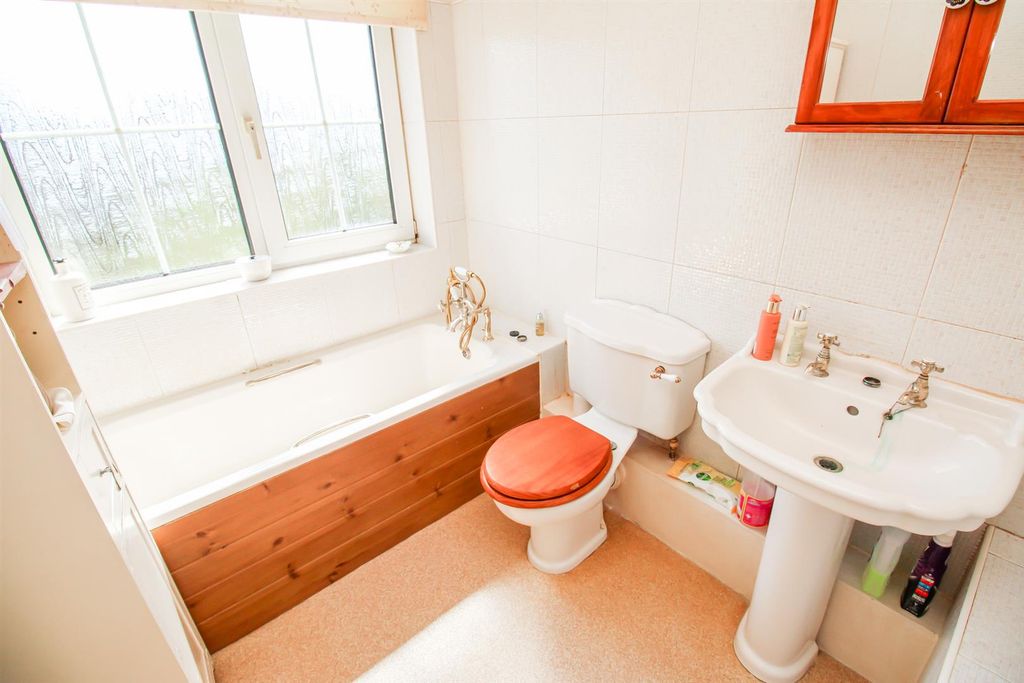 Additional image 11 of 3 bed detached house for saleAckworth Road, Pontefract WF8
