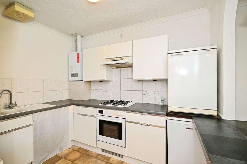 Property photo 2 of 13 Photo