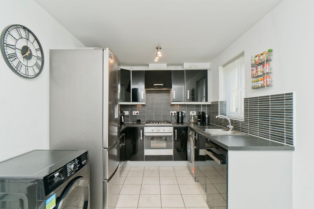 Property photo 3 of 12 Property Image 3