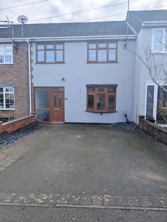 Property photo 1 of 17 Photo 12