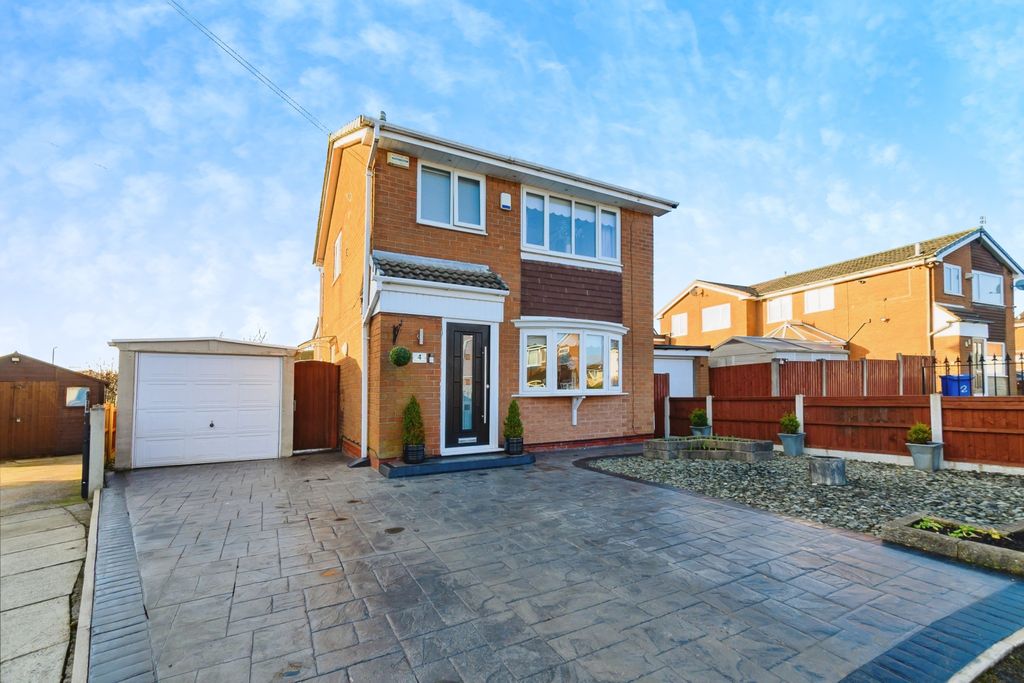 Property photo 1 of 17