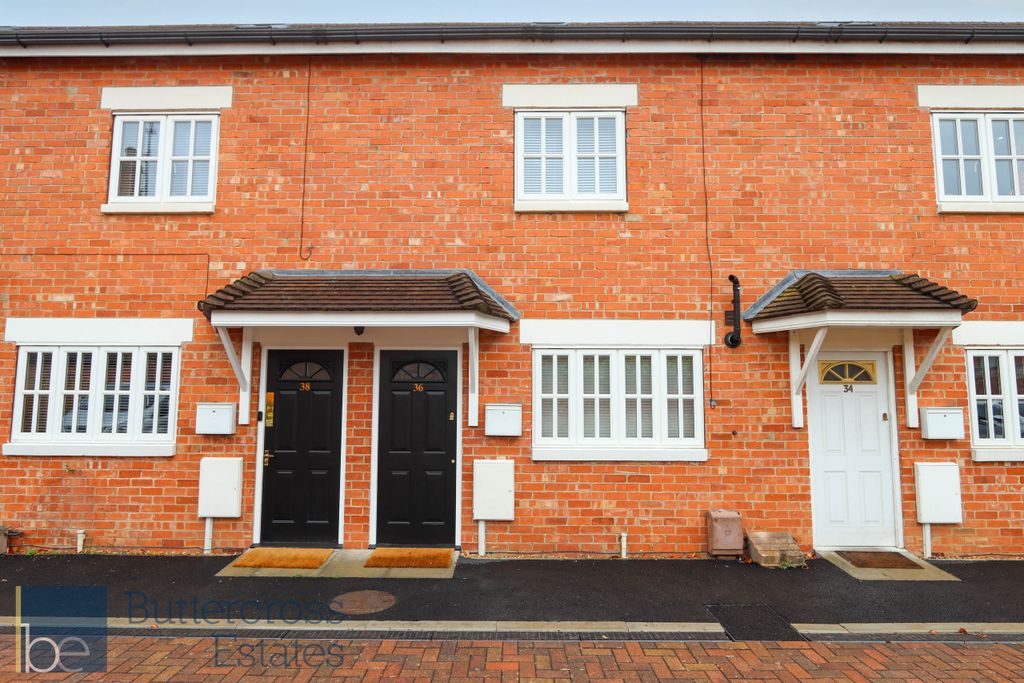 Property photo 1 of 14 Front