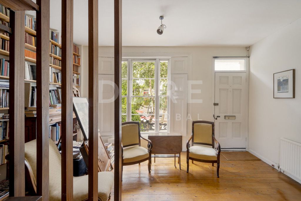 Property photo 2 of 7