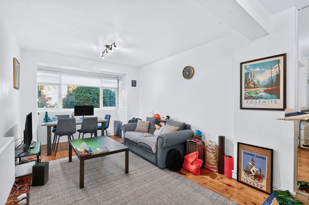Property photo 1 of 9 Pbox-Img.Jpg