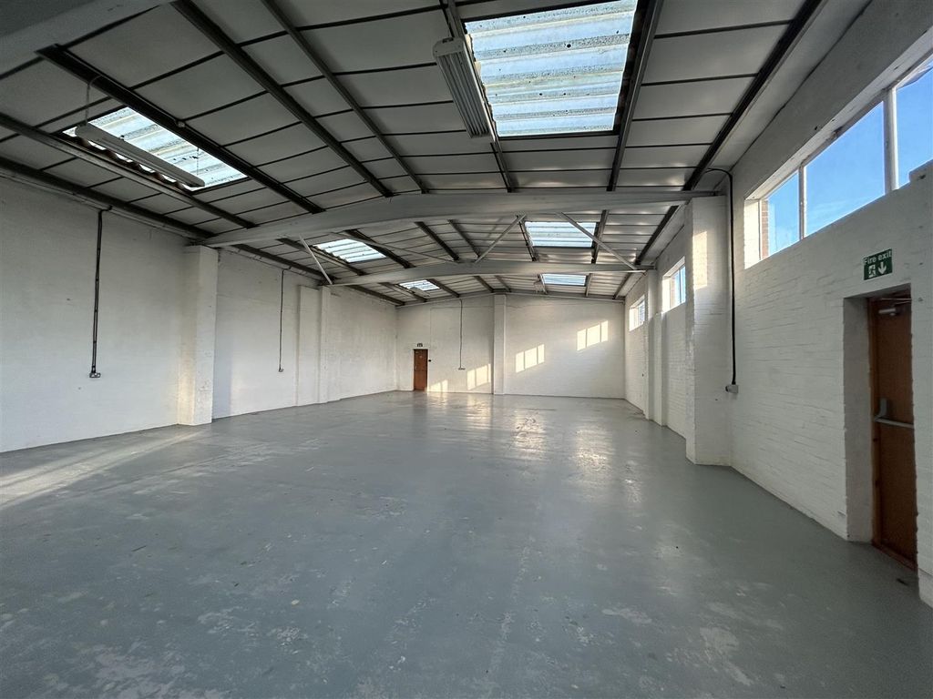 Property photo 2 of 12 Img_2035.Jpg