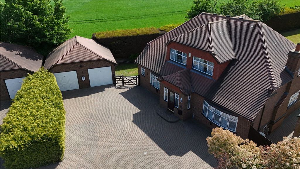 Additional image 25 of 4 bed detached house for saleBarn End Drive, Dartford, Kent DA2