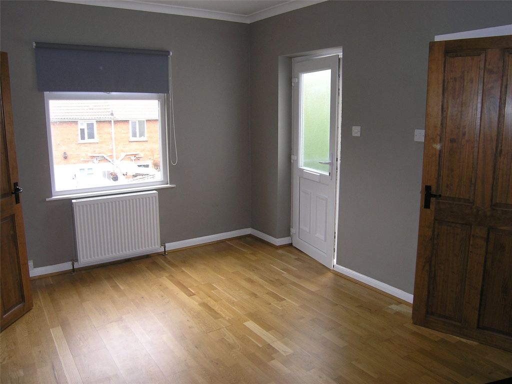 Property photo 2 of 7 Picture No. 02