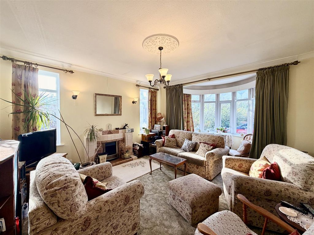 Property photo 3 of 32 3