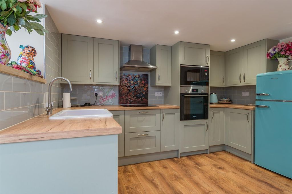 Property photo 3 of 20 Limetree_19.Jpg