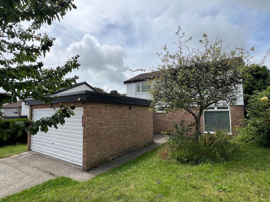Property photo 1 of 22