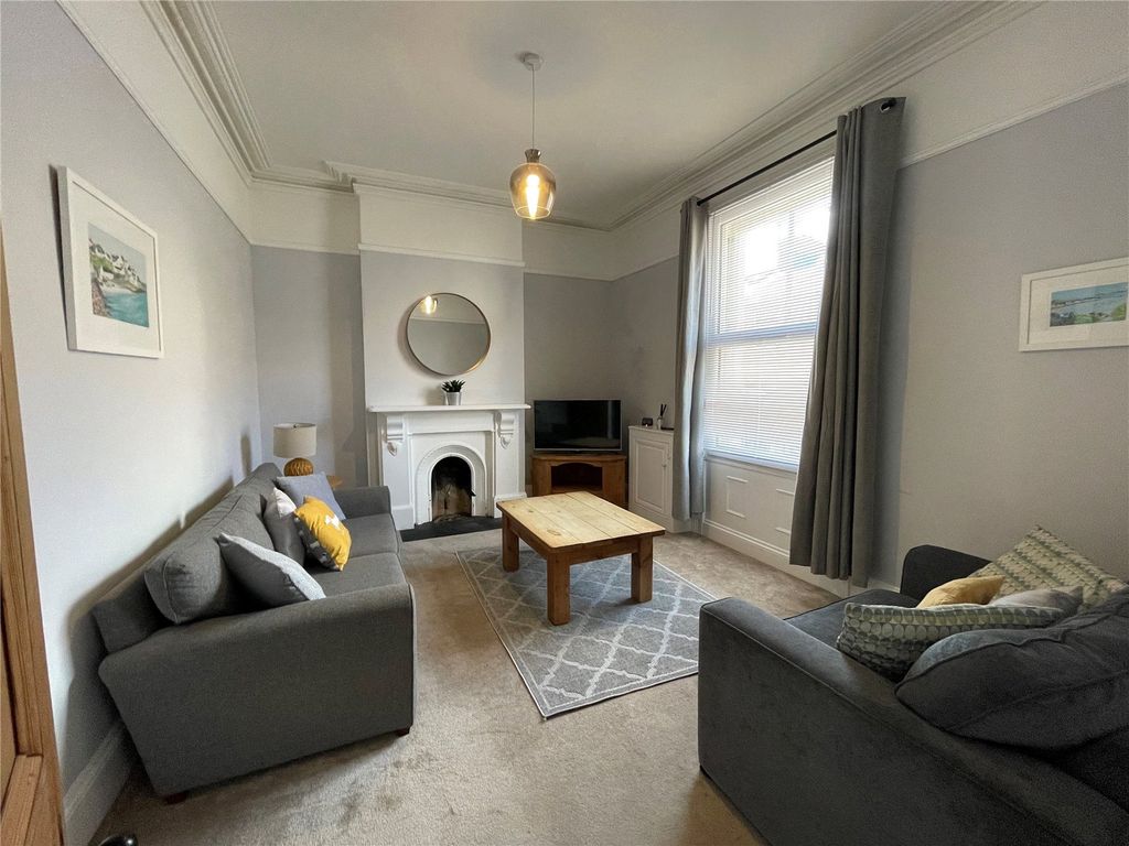 Property photo 3 of 16 Picture No. 29