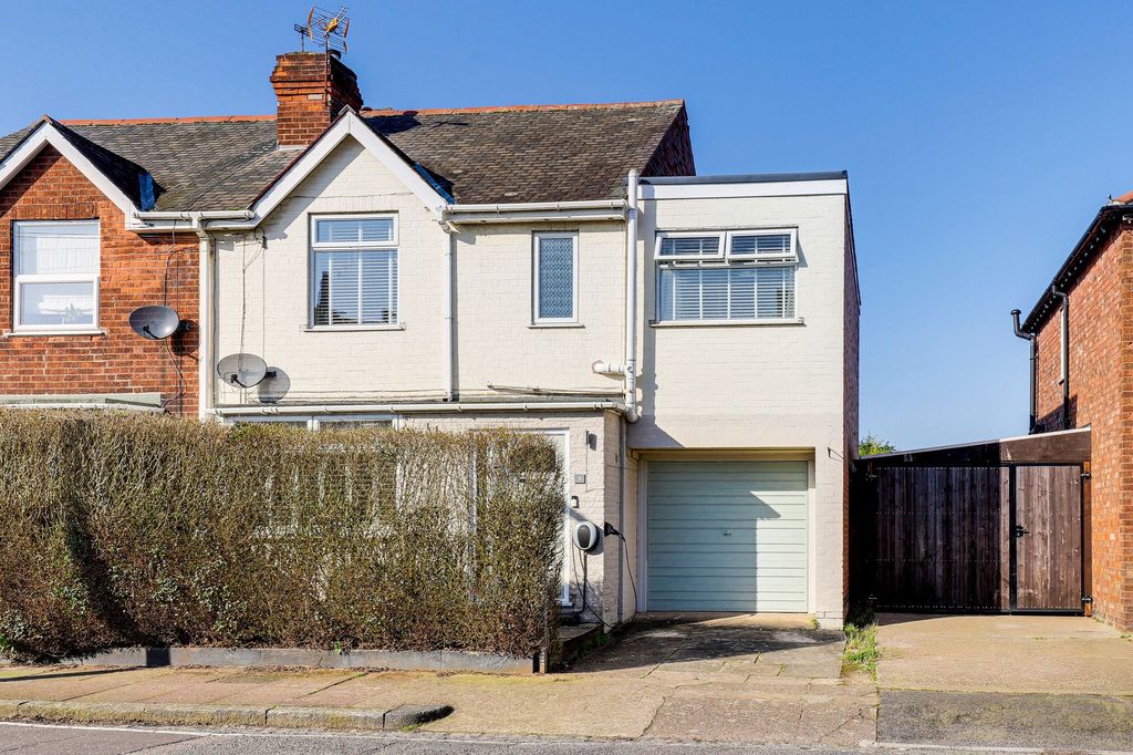 Property photo 1 of 23