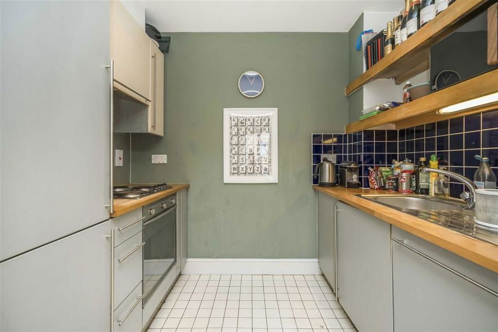 Property photo 3 of 6